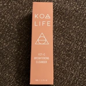 KOA Life Vit-C Brightening Cleanser